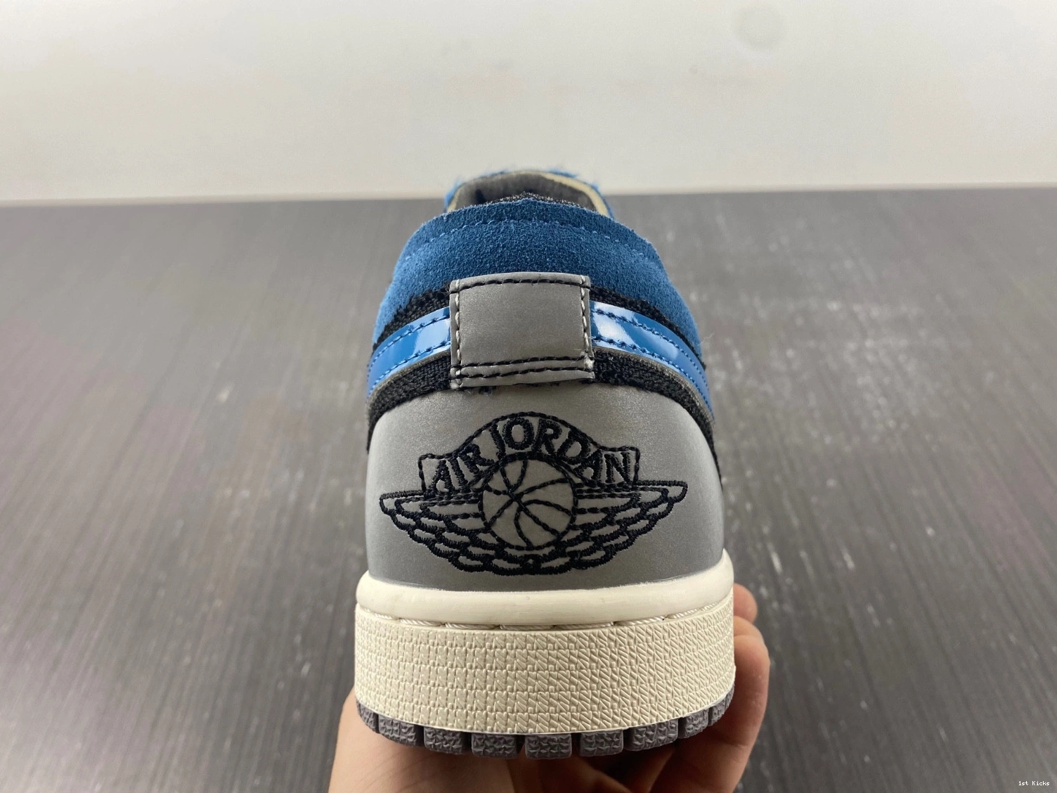 Navy Jordan Air Craft DR8867-400 Low 1 0123